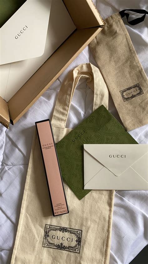 Luxury Gucci Unboxing: Dani Day's Blue Gift Haul .